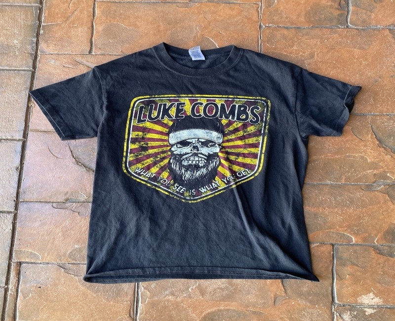 What Products Can You Buy From the Courage the Cowardly Dog store?